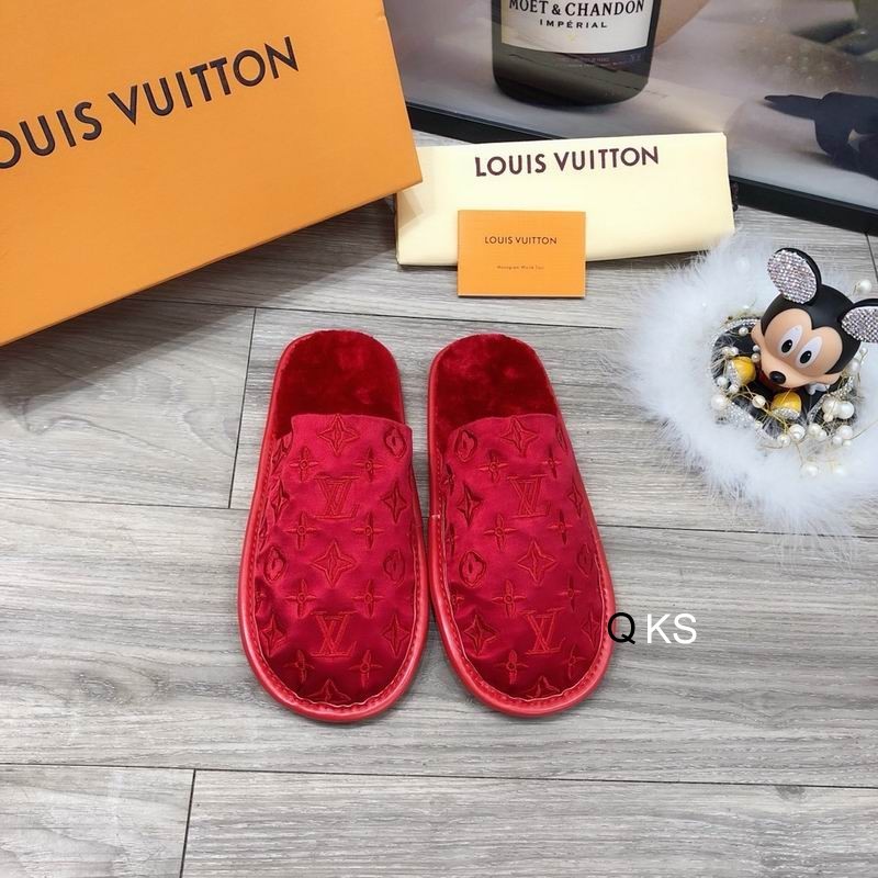 LV Women's Slippers 239